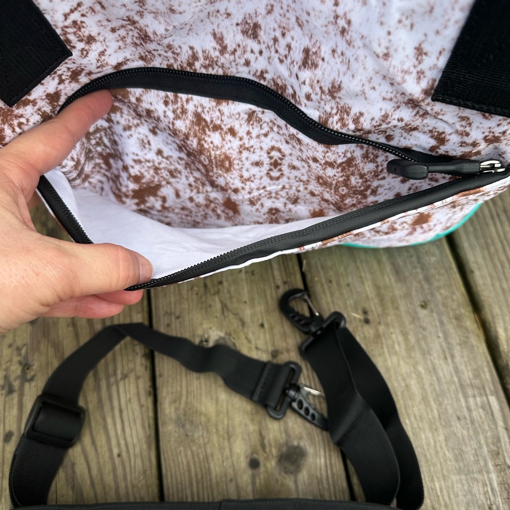 🐮NEW COW PRINT INSULATED COOLER/ THERMAL LUNCH PICNIC BEACH BAG TOTE🐮 - Picture 5 of 11